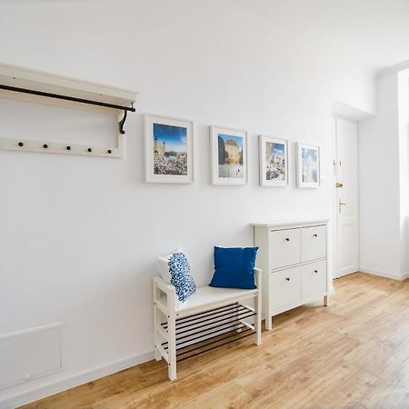 Spacious Riverviews Apartment Near Piata Unirii Gran Varadino Esterno foto